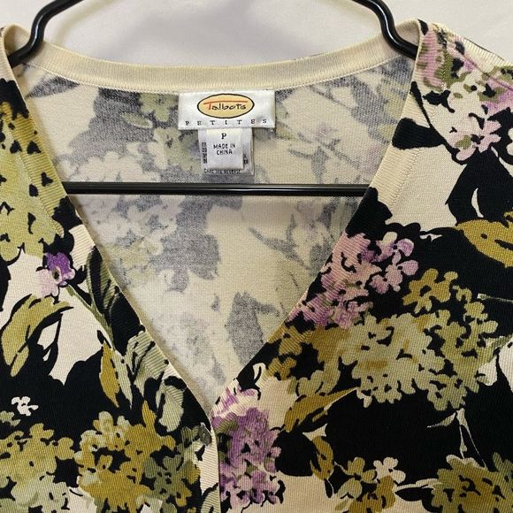 Talbots classic beautiful colorful floral button up cardigan, 77% Silk, size SP - Picture 2 of 5